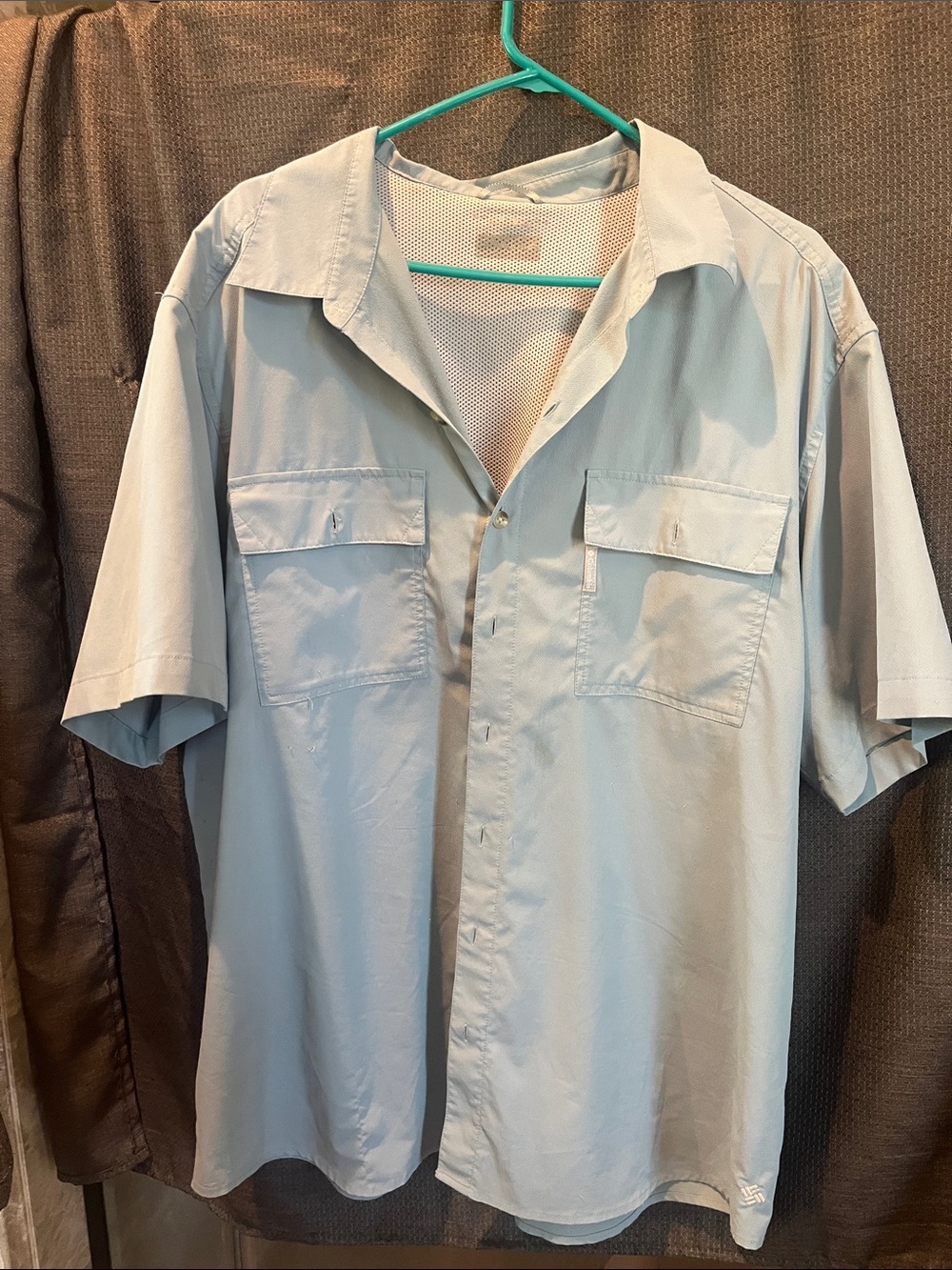 Columbia Mens Button Up T-Shirt